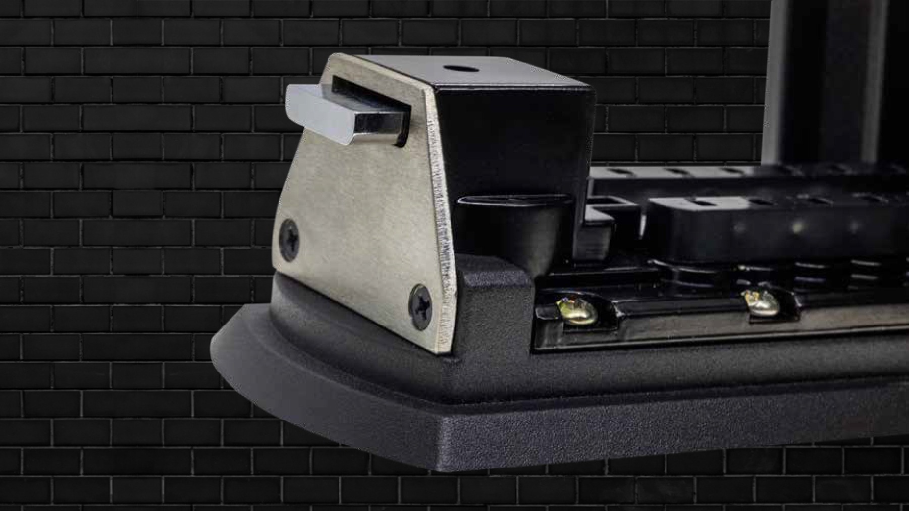 Close-up of the Keyguard Digital XL high-security bolt locking system for certified key protection.