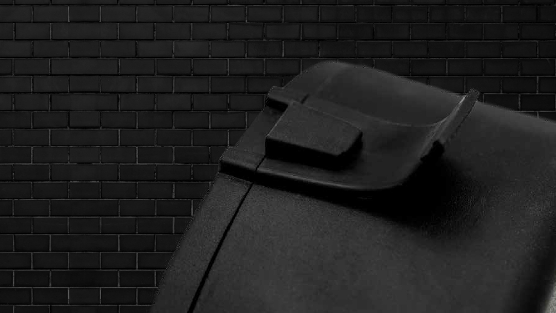 Close-up of the Keyguard Digital XL’s permanent weather-resistant cover for outdoor protection.
